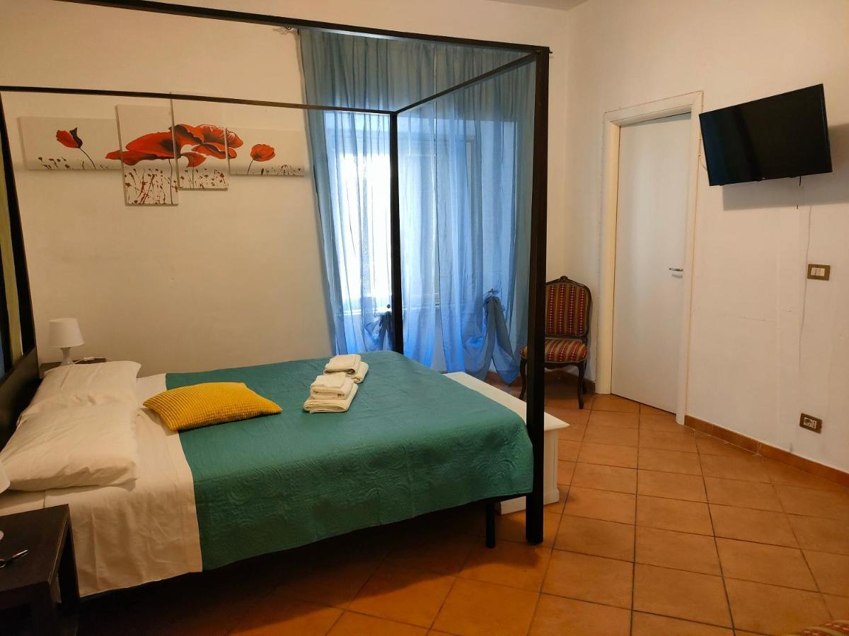 Vittorio ll house Hotel Roma Esterno foto