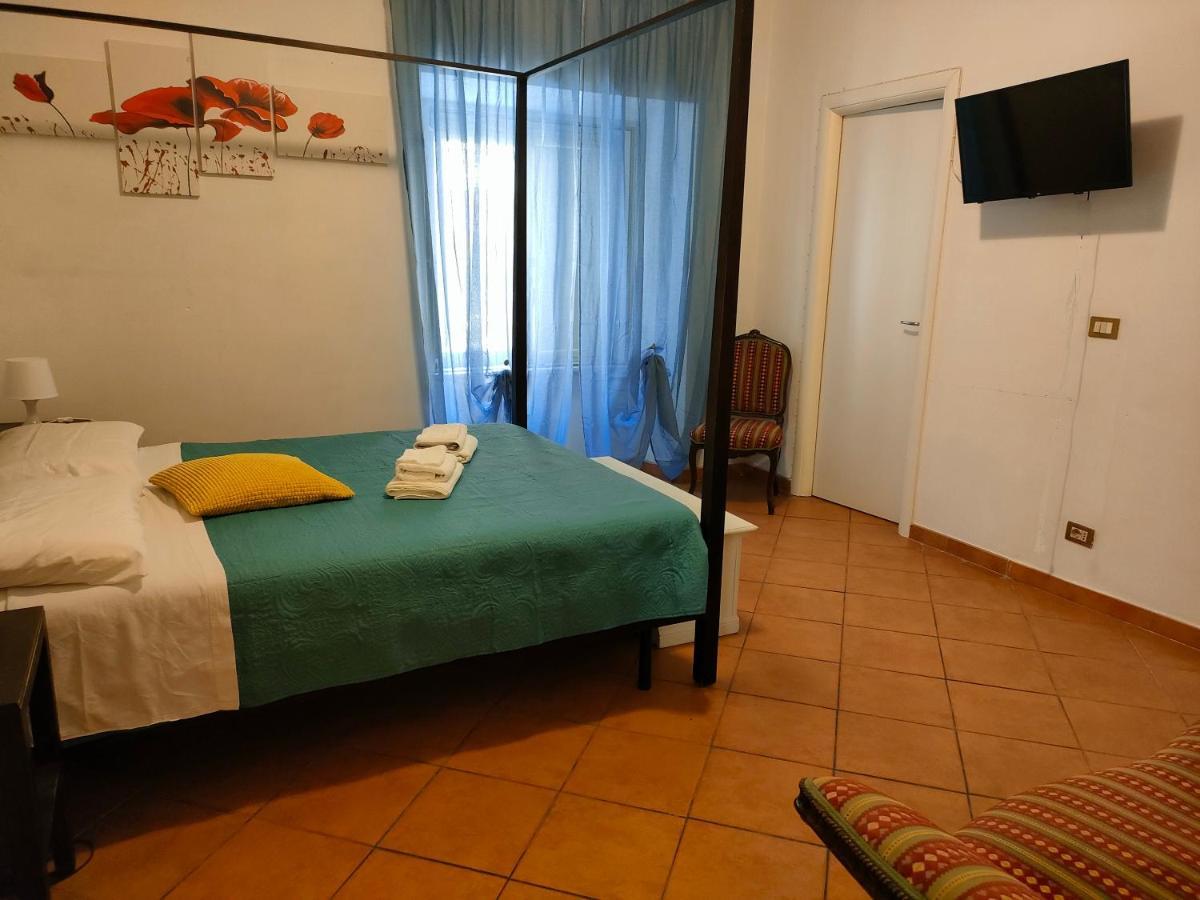 Vittorio ll house Hotel Roma Esterno foto