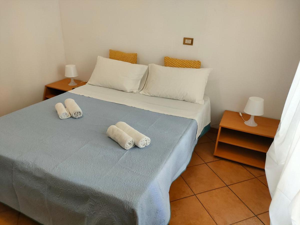 Vittorio ll house Hotel Roma Esterno foto